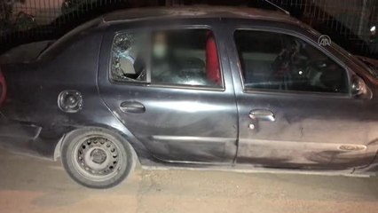 Hırsızlık şüphelisi girdiği otomobilde yakalandı