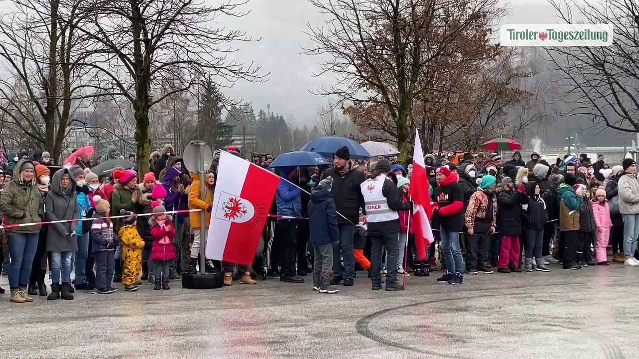 Eine Pass trommelte für alle: Perchten setzten in Kufstein friedliches Zeichen