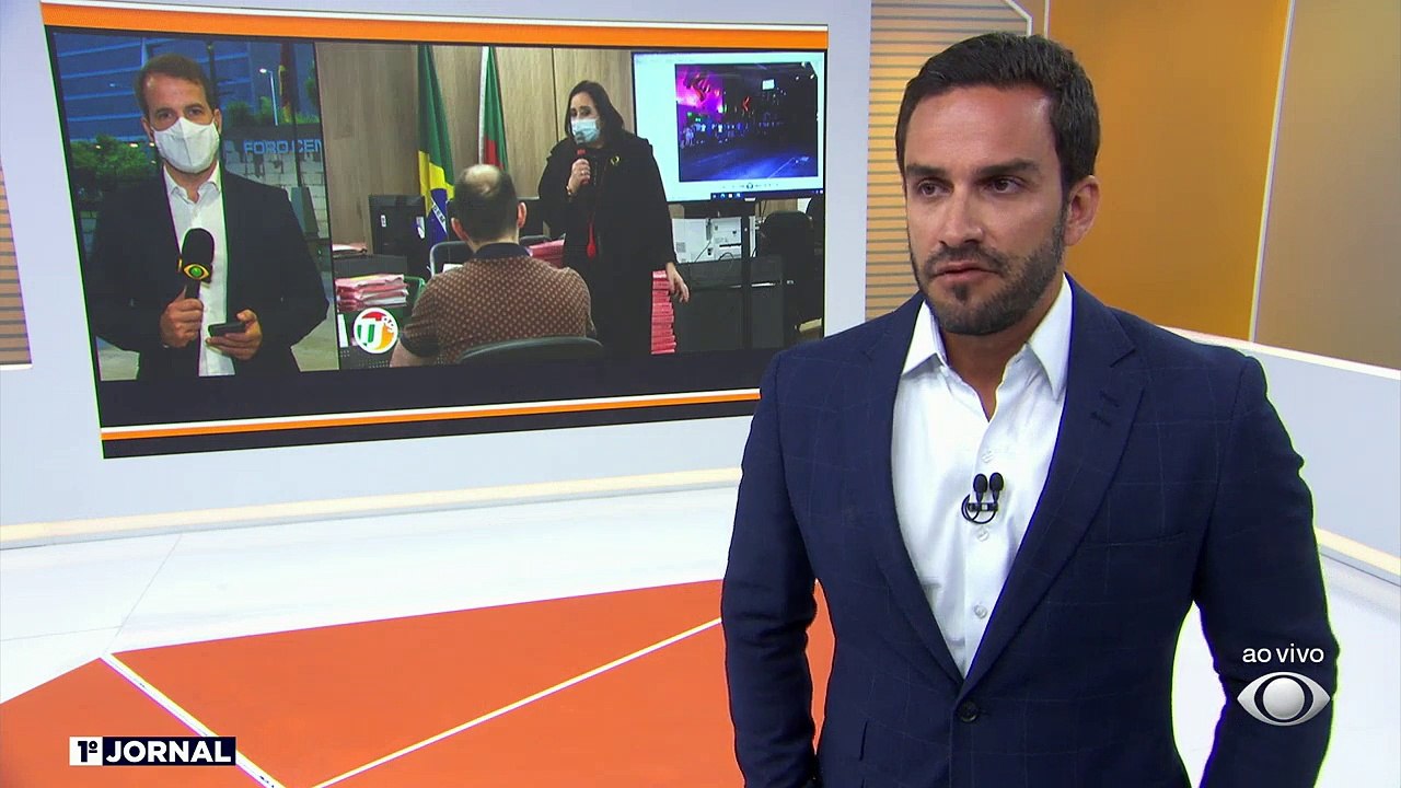 O julgamento dos quatros acusados de serem os responsáveis pela tragédia da Boate Kiss entra hoje (06) no sexto dia. O depoimento emocionante de um dos sobreviventes marcou uma das audiências do fim de semana.