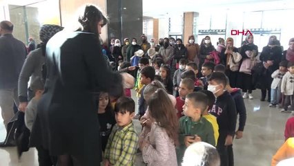 Son dakika: ÇOCUKLARIN YAPTIĞI EBRULAR SERGİLENDİ