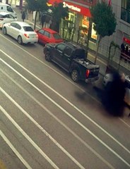 Egzozdan çıkan siyah dumanla görünmez oldular... O anlar böyle görüntülendi