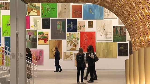 محفل جديد للفن المعاصر في موسكو يعرّي التناقضات في روسيا