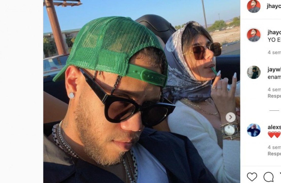 El cantante Jhay Cortez defiende su relación con una antigua estrella del porno