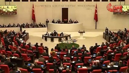 Kemal Kılıçdaroğlu'nun el hareketi TBMM'yi karıştırdı