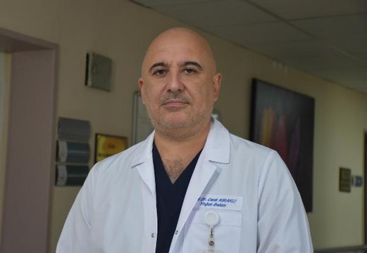 PROF. DR. KIRAKLI 3'ÜNCÜ DOZ AŞI YAPTIRMAYANLAR NEDENİYLE HASTANEYE BAŞVURU SAYILARINDA ARTIŞ VAR