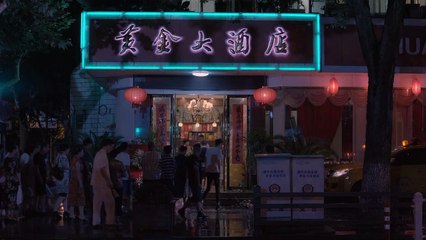 Tiepide acque di primavera (trailer HD) ⭐️⭐️⭐️½