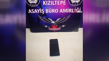 15 yaşındaki hırsız kamerada... Bebek arabasından telefonu böyle çaldı