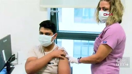 100’üncü TURKOVAC gönüllüsü aşı oldu