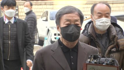 '청탁 명목 뒷돈 수수' 윤우진 前 용산세무서장 오늘 구속 갈림길 / YTN