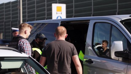 Lengyel erdőkben bujkálnak a Belaruszból átjutott migránsok