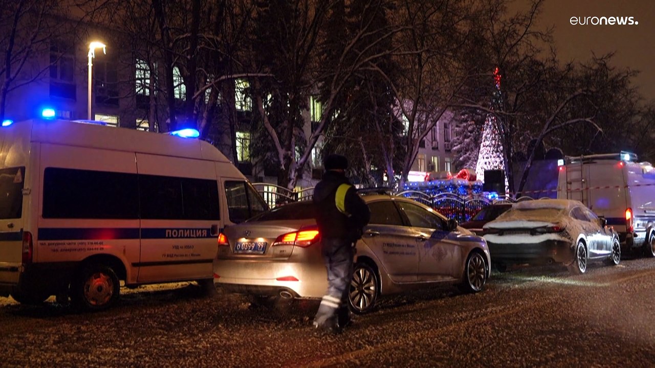Ex-Soldat ignoriert Maskenpflicht - Tragödie in Moskauer Bürgeramt