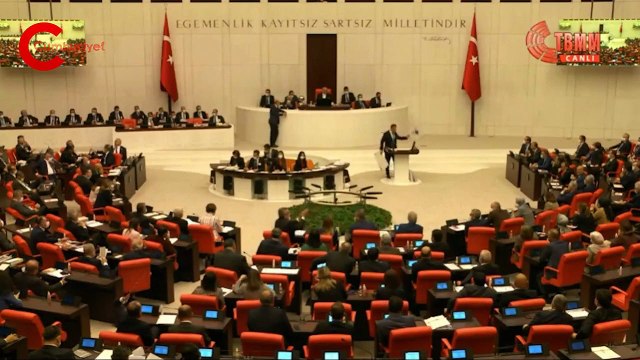 Bakan Kasapoğlu yurtlarla övündü, Altay yurtta boğazı kesilerek katledilen genci hatırlattı: Engin Altay sinirden kıpkırmızı oldu