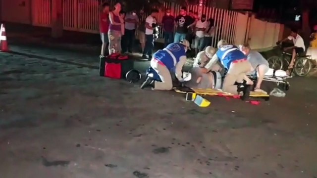 Motociclista fica ferido em colisão de trânsito na Vila Tolentino; Siate foi mobilizado