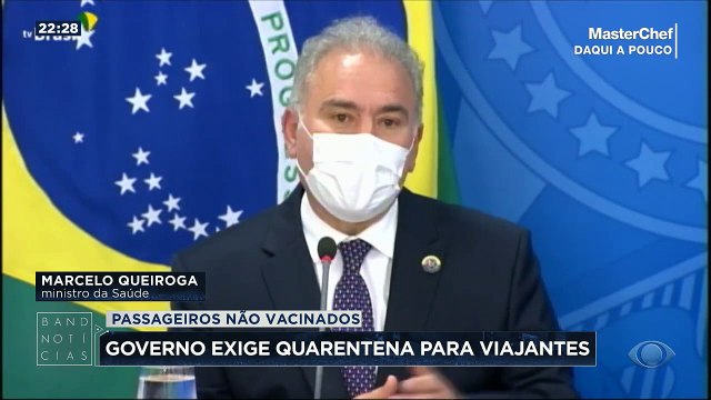 O governo federal vai passar a exigir uma quarentena de cinco dias para os viajantes estrangeiros que chegarem ao Brasil e não estiverem vacinados contra covid.