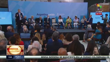 "La democracia y los DD.HH. son conceptos que marchan de la mano"