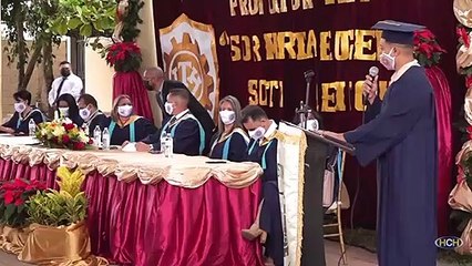 286 jóvenes de diferentes carreras obtienen su título en el Técnico Honduras