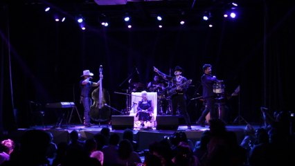 Los Nietos De Terán - Besitos De Mujer