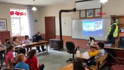 Son dakika haber... MANAVGAT'TA JANDARMADAN ÖĞRENCİLERE TRAFİK EĞİTİMİ