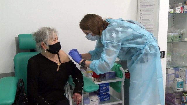 Oms: Vaccini efficaci anche contro le varianti Delta e Omicron