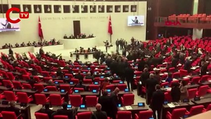 TBMM'de yumruklar havada uçuştu: Süleyman Soylu hakaret etti, ortalık yangın yerine döndü