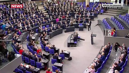Allemagne: Olaf Scholz devient chancelier