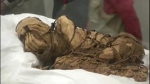 Arqueólogos peruanos hallan una momia que podría tener entre 800 y 1.200 años