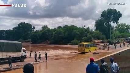This Is the Moment a Bus In Kenya Plunges Into Floodwaters