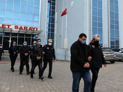 Yunanistan'a kaçmak isteyen 4 FETÖ şüphelisi tutuklandı