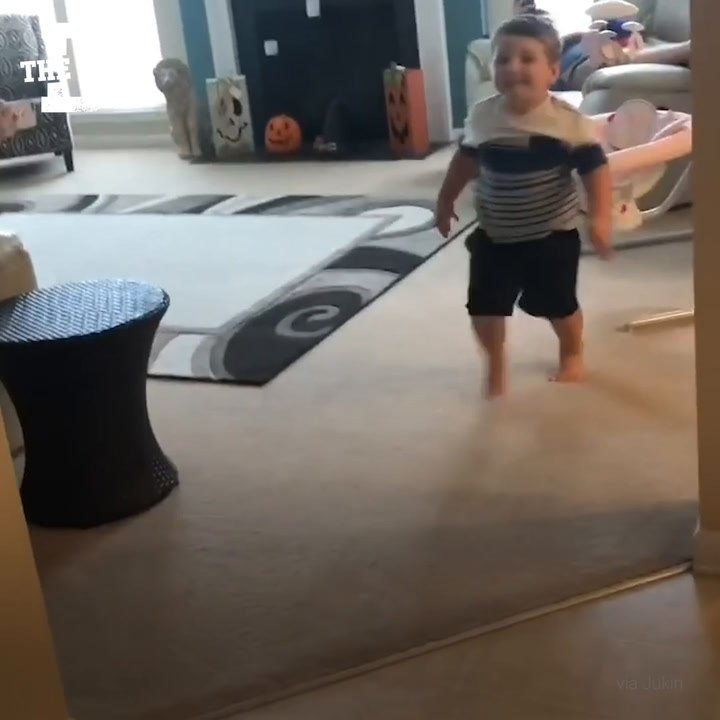 Db - Boy Meets Baby Sister