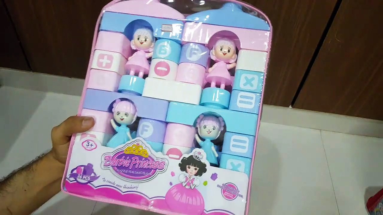 Unboxing and Review of 36PCS Puzzle Plastic Building Blocks House Toy Beautiful Princess Puzzles Building Block Set