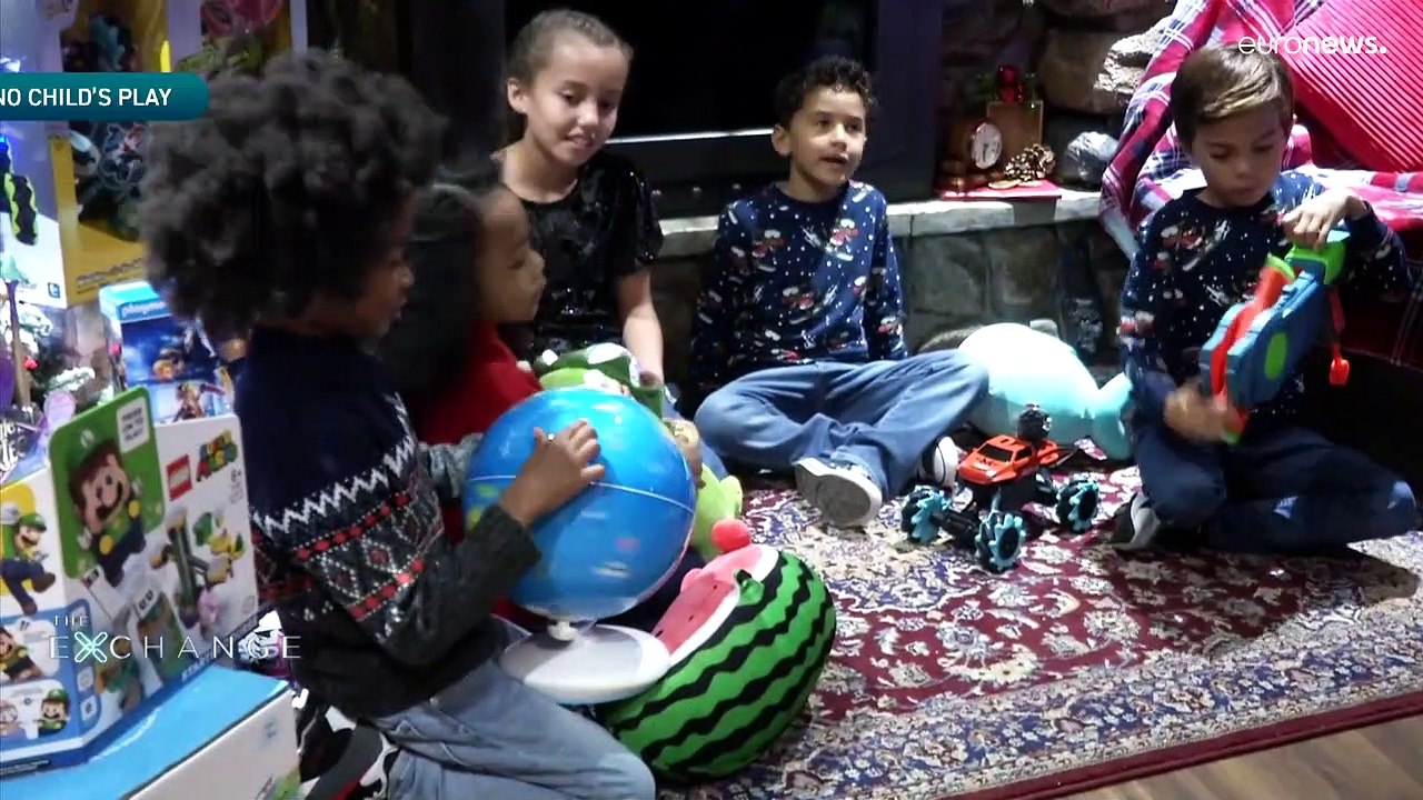 Traditionelles Spielzeug erlebt ein Comeback: Erwachsene befeuern den Trend