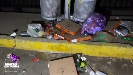 Aficionados del Atlas acamparon toda la noche afuera del Estadio Jalisco