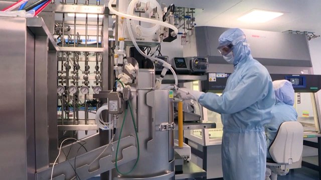 Третья доза Pfizer/BioNTech поможет защитить людей от омикрона