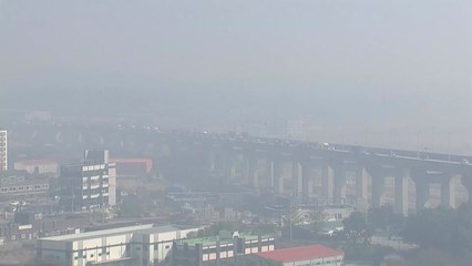 [날씨] 출근길, 짙은 안개...포근하지만 공기 탁해 / YTN