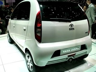 Audi R8 Lambo LP560-4 Toyota iQ - Fast Lane Daily - 04Mar08