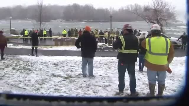 Fallece una mujer tras caer con su coche a las Cataratas del Niágara