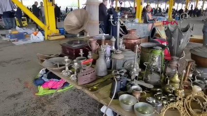 BİT PAZARINDA SATILAN ANTİKALAR İLGİ GÖRÜYOR