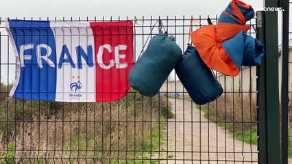 Flüchtlinge in Calais: Keine Wahl als Weitermachen