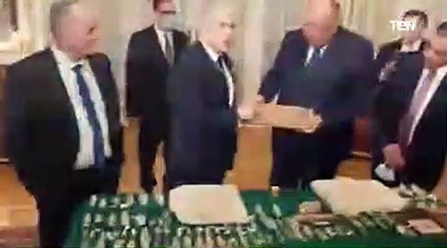 وزيرا خارجية مصر وإسرائيل يشهدان وقائع استرداد مصر 95 قطعة أثرية مصرية مهربة
