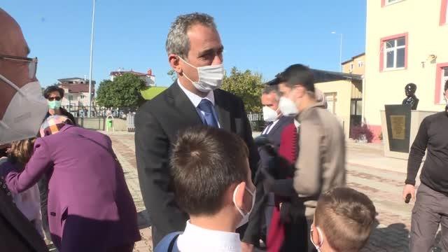 Son dakika... Meslek liselilerin ürettiği Kovid-19 hızlı antijen kiti için onay bekleniyor