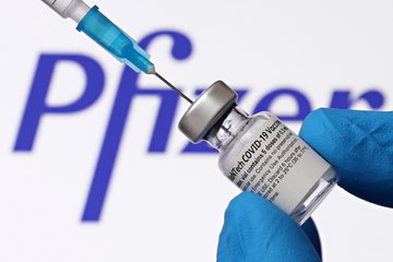 Pfizer dice que su potenciador brinda protección contra la variante Omicron