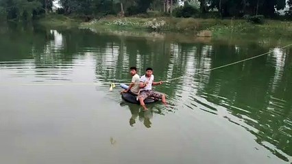 छत्तीसगढ़: तीन सरकारें, फिर भी दो गांव के अन्नदाता ट्यूब के ही सहारे