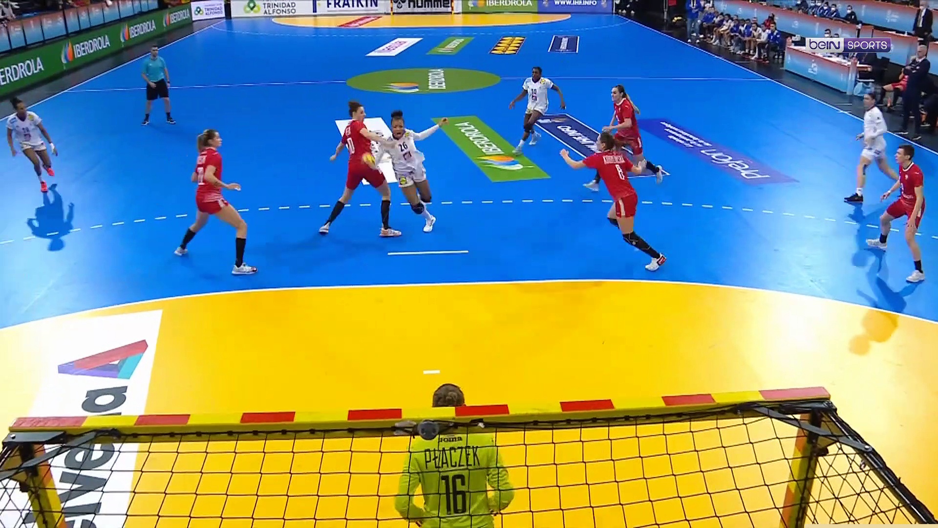 Hand Mondial 2021 : Sur sa lancée, la France écarte la Pologne