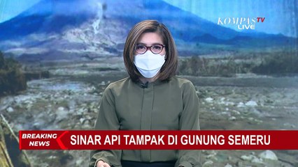 Warga di Wilayah Gunung Semeru Berebut Foto Pemandangan Sinar Api di Puncak Gunung Semeru!