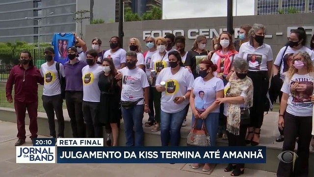 O julgamento da Boate Kiss entrou na reta final. A decisão do júri pode sair entre hoje e amanhã. #BandJornalismo