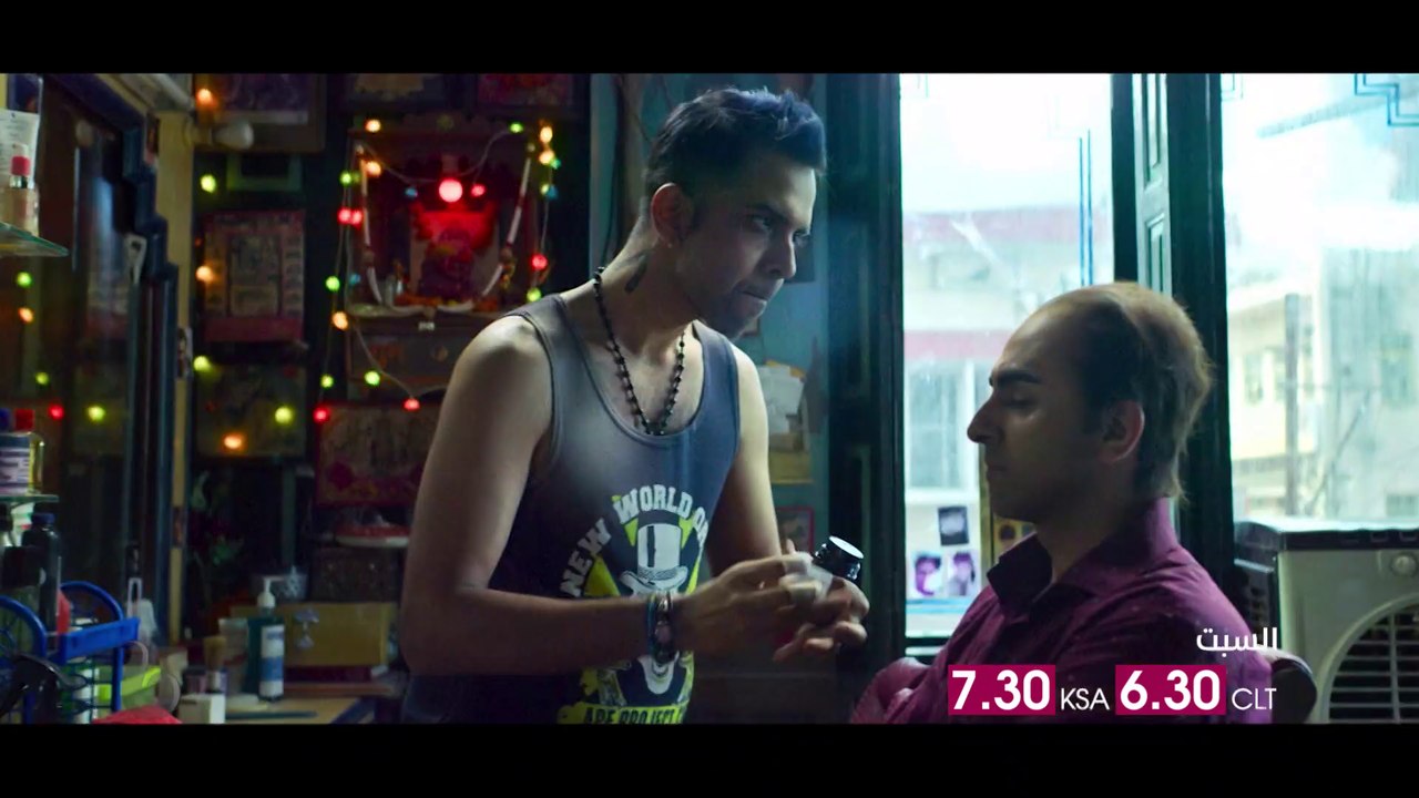 الكثير من المواقف الكوميدي يتعرض لها أيوشمان كورانا بسبب الصلع لدية في