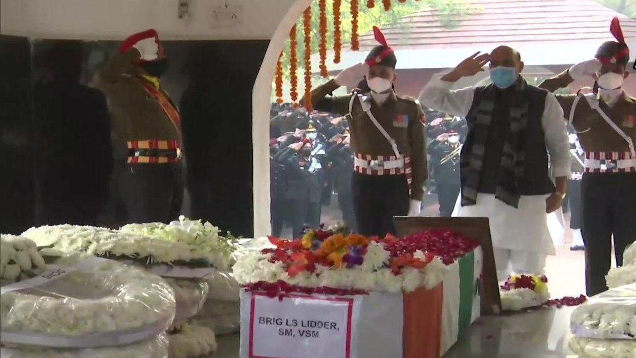 Video: Rajnath singh pays tribute to Brigadier LS Lidder