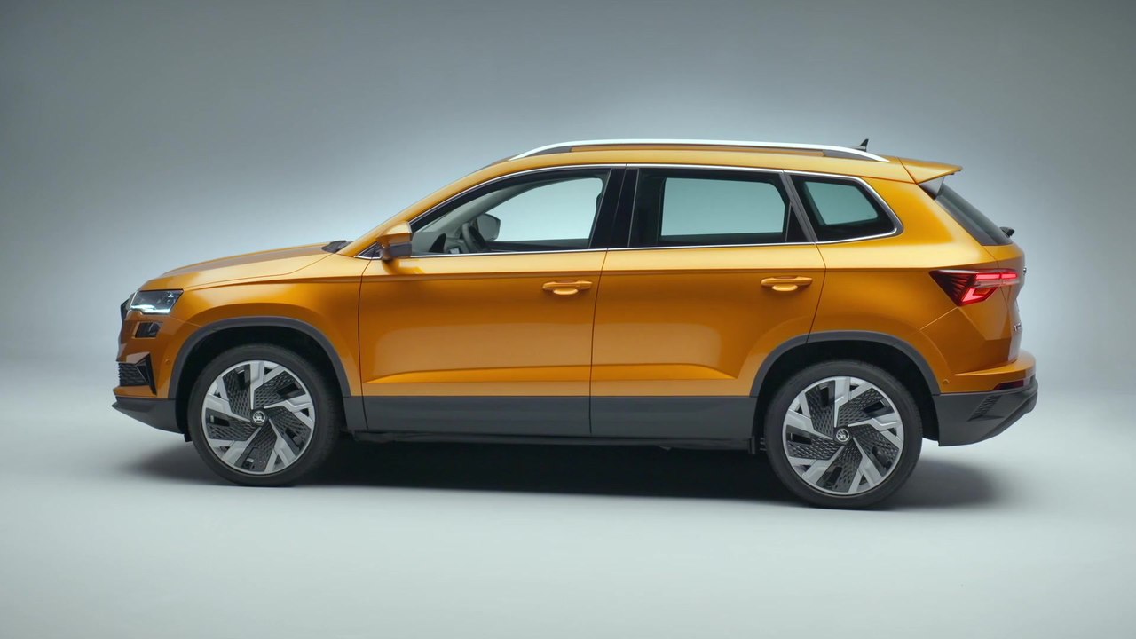 Der neue ŠKODA KAROQ - bis zu neun Airbags und viele Assistenzsysteme