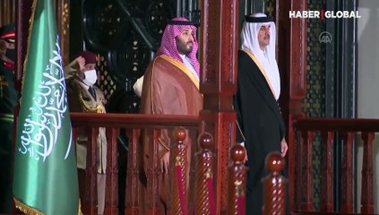 Körfez'de düşmanlık bitiyor! Suudi Prens Selman yıllar sonra Katar'da