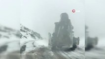 Şırnak’ta kar nedeniyle Tanin Geçidi ulaşıma kapandı